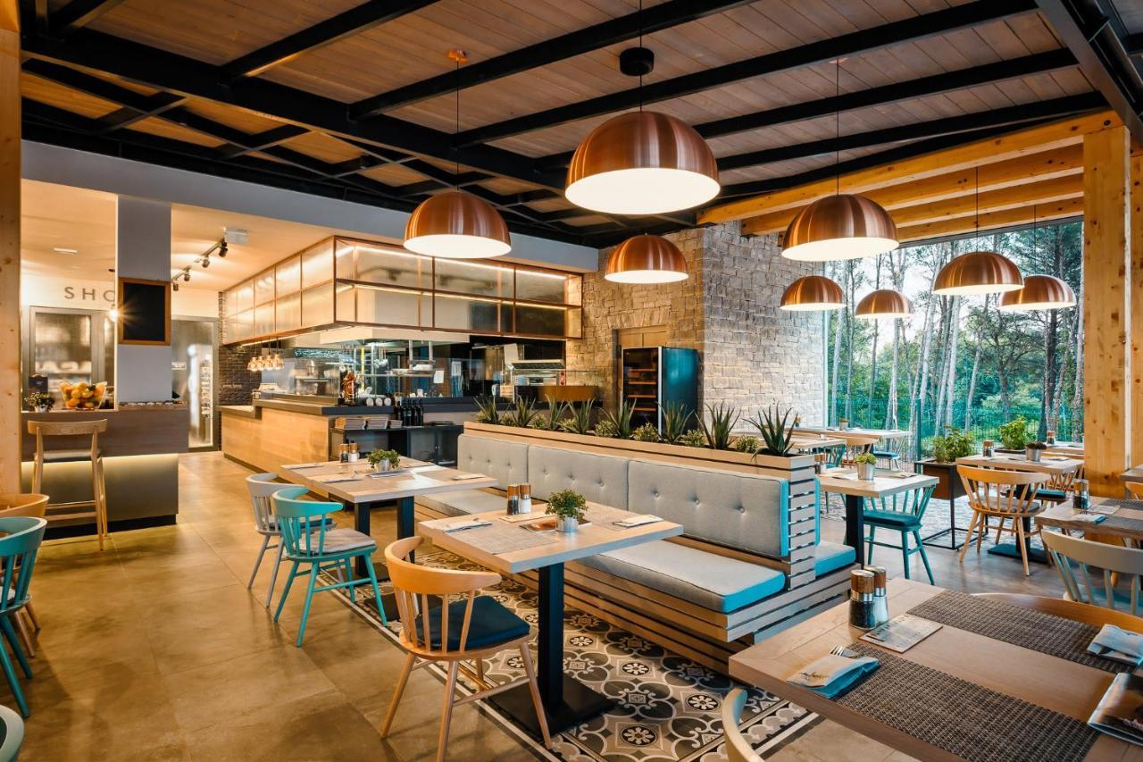 Premium Homes Santa Marina, Lanterna